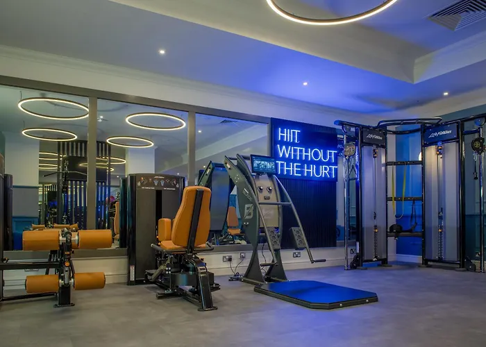 Kettering Park And SpaSpa Hotel